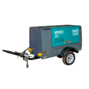 Винтовой дизельный компрессор Master Blast MB‑100D‑10+АС с осушителем, на шасси