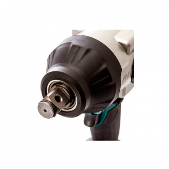 Аккумуляторный ударный гайковёрт Makita DTW1002Z