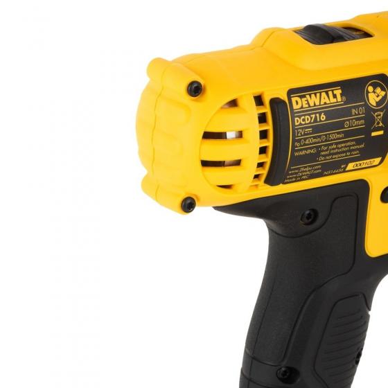 Аккумуляторная ударная дрель-шуруповерт DEWALT DCD716D2