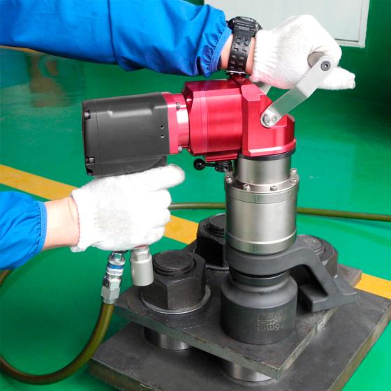 Пневмогайковерт динамометрический угловой FROSP LPK-85A